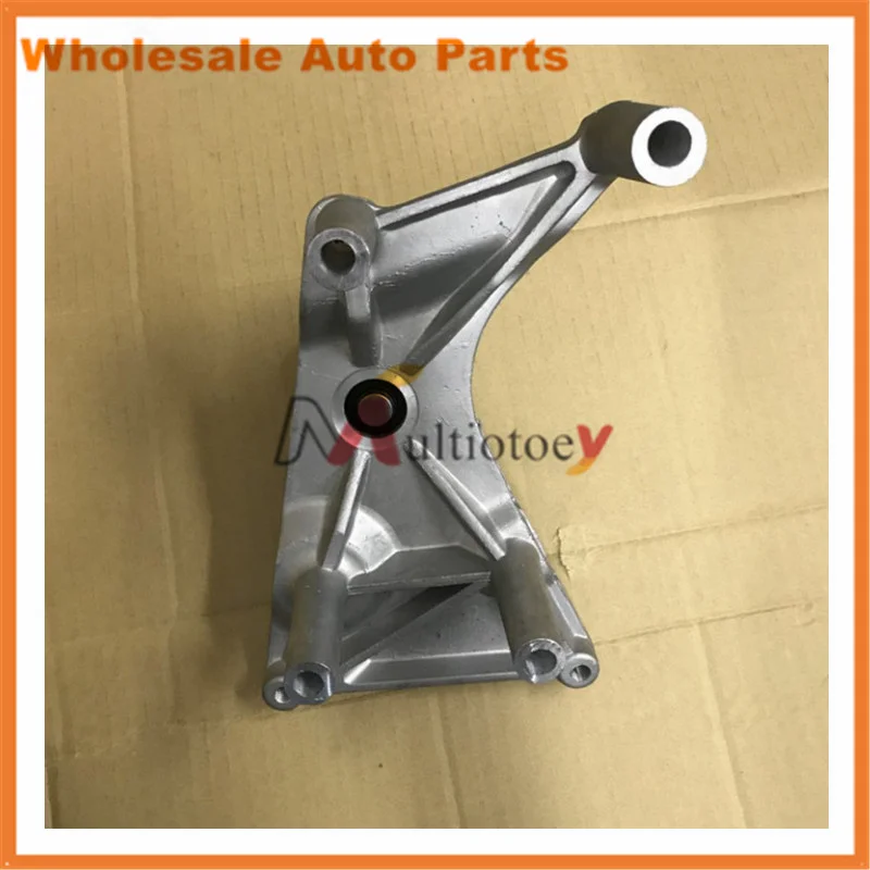 Кронштейн водяного насоса двигателя MD143208 для Mitsubishi Pajero Montero V33W V43W V6 3 0 6G72 1 шт. |