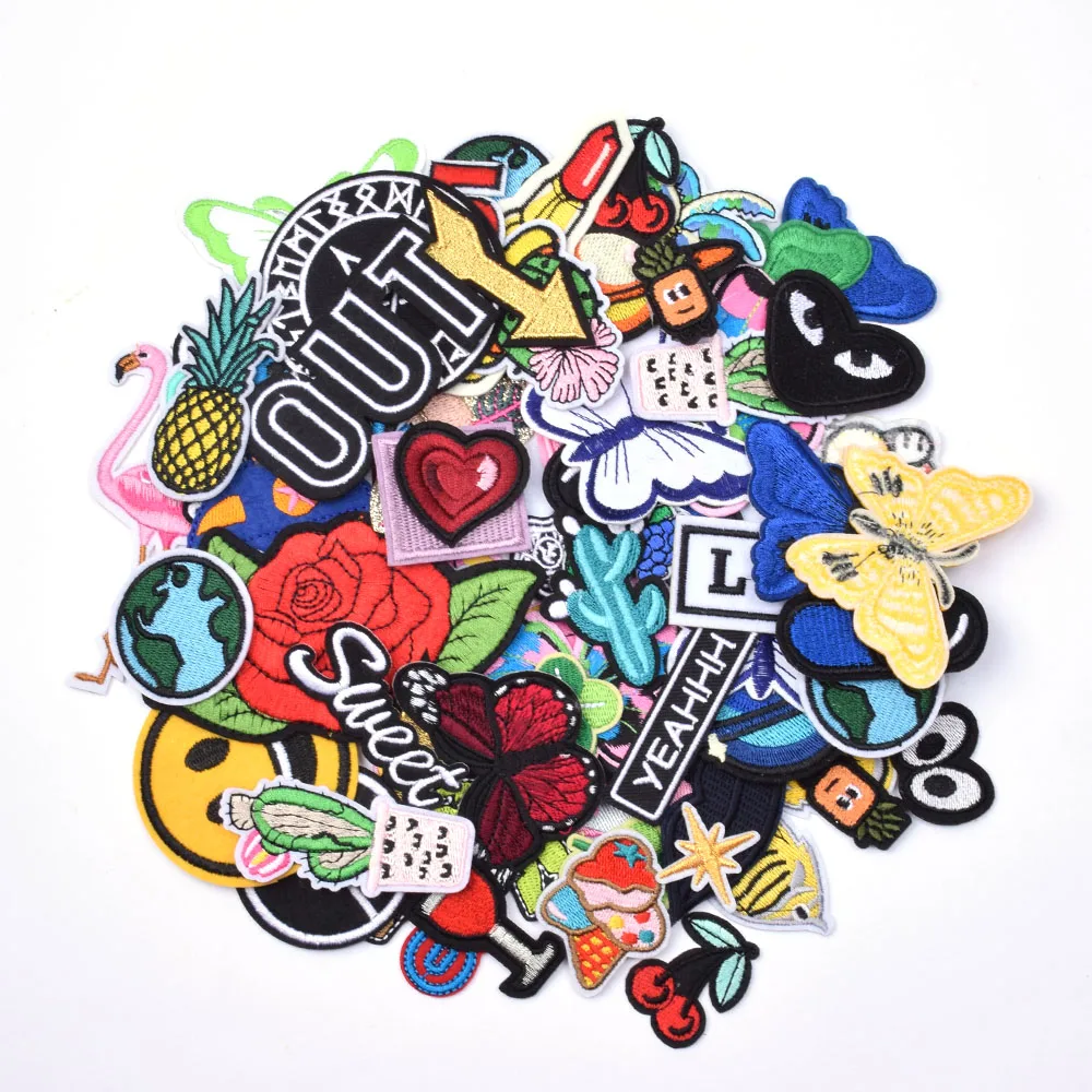 Random Mix DIY Cartoon Pattern Iron-On Patches Embroidery Cloth Chapter Decorative Stickers scrapbook