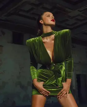 

New Arrival Winter Fashion Sexy V Neck Green Silk Women Dress 2019 Designer Evening Party Dress Vestido