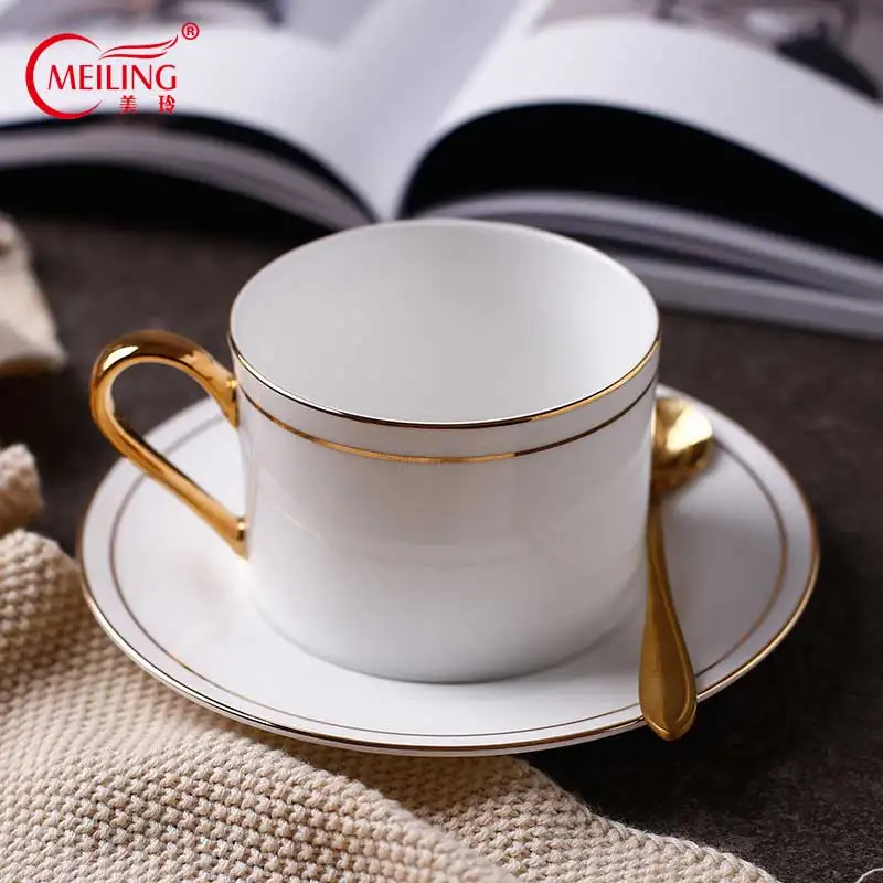 

White Fine Bone China Coffee Cup And Saucer Gold Rim Porcelain Teacup Set With Free Spoon Boss Mother Wedding Birthday Xmas Gift
