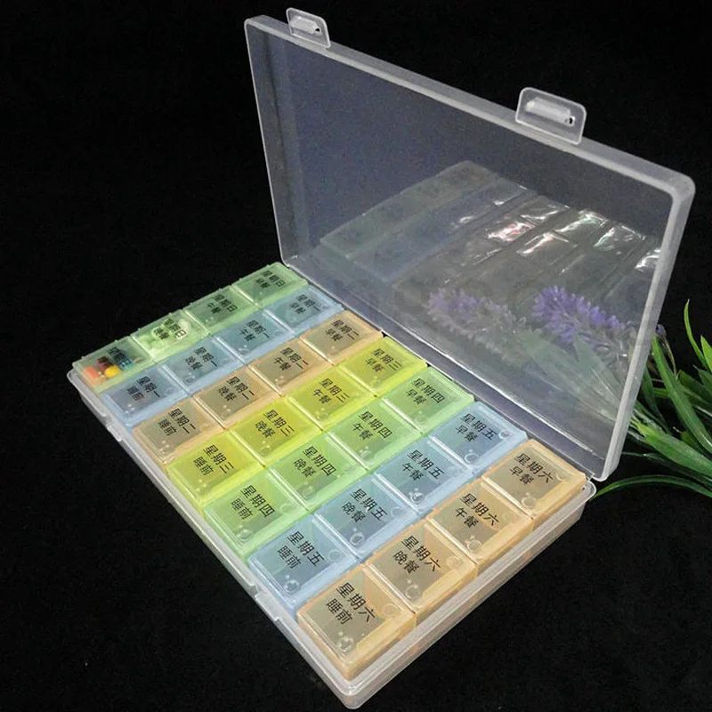 

7 Days 28 Lattice Medicine Box a Week Portable Old Grid Compartmental Storage Plastic Box Pp