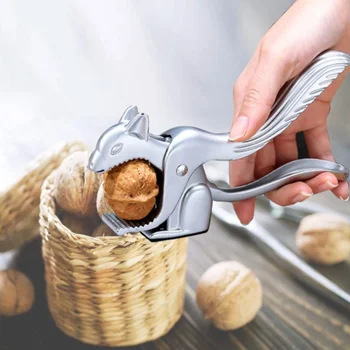 

Hot Sale Squirrel Shape Nutcracker Kitchen Tool Multi-Function Nut Cracker Sheller Walnut Cracker Plier Zinc Alloy Opener Tool