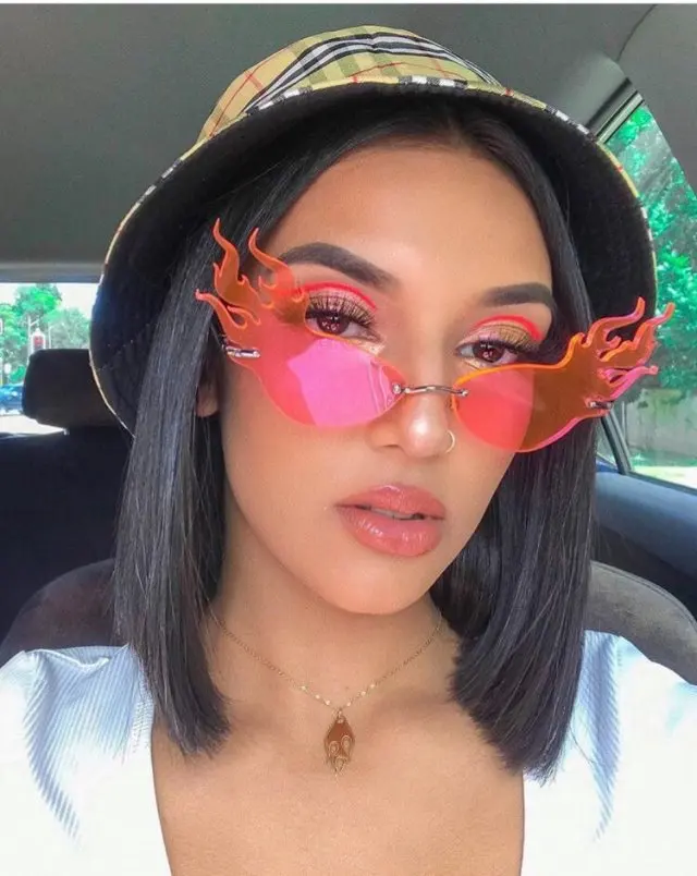 white sunglasses women 2021 Hot Fashion Fire Flame Sunglasses Rimless Wave Sun Glasses UV 400 Luxury Trending Narrow Streetwear  Eyewear Accessories women's sunglasses