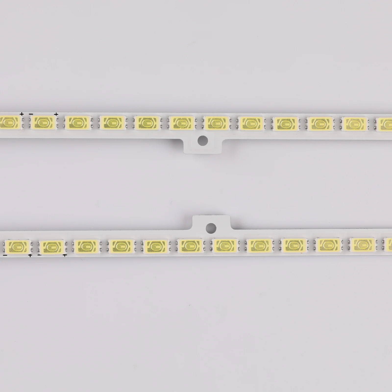 2 / 40 2011SVS40 UE40D5000 UE40D5500 UE40D5700 LD400BGC-C2 ltj400hm03-j bn96-16606a LEDstrips