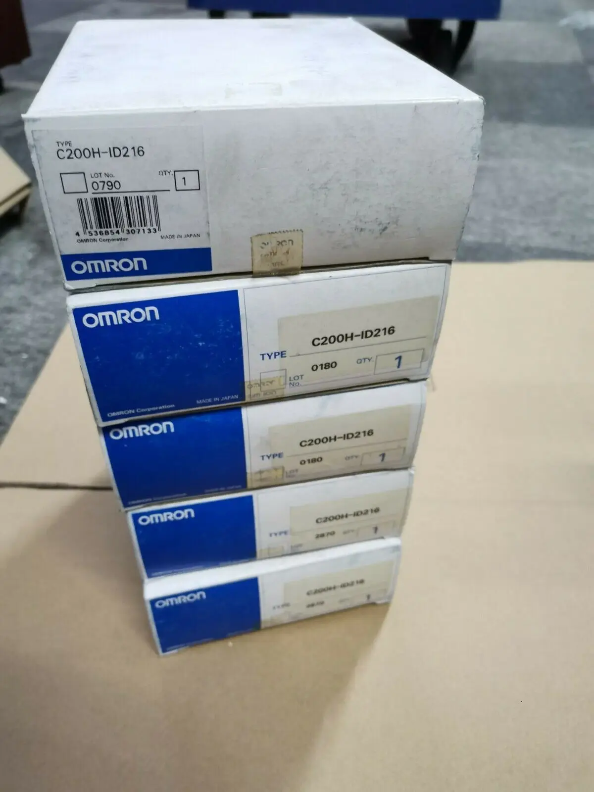 Omron C200H-ID216 C200HID216 терм блок PLC 32POS вход PLC модуль