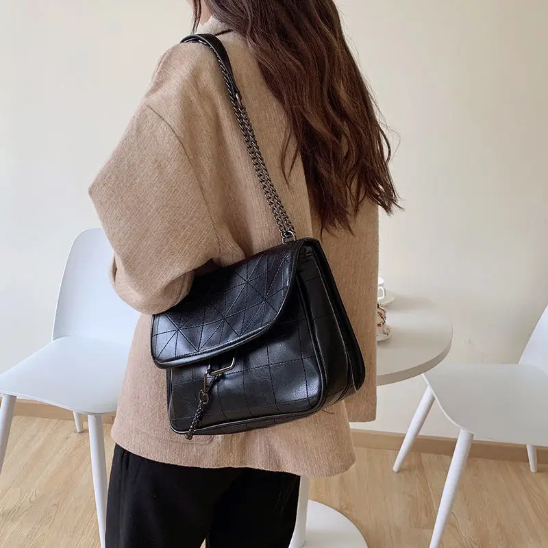 バッグ Vintage shoulder bag Vintage Black Genuine Leather Bag Shoulder Bag and Crossbody
