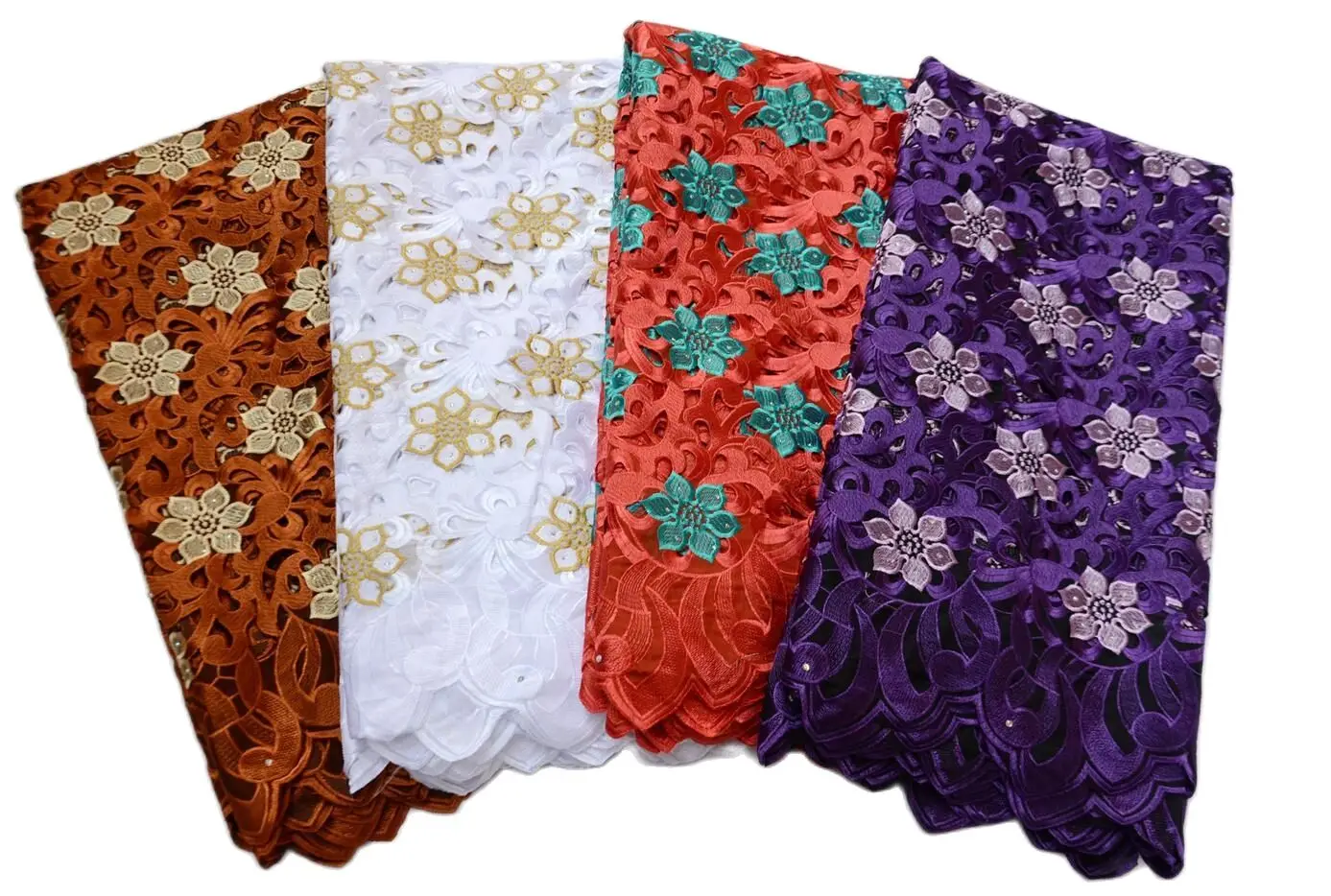 Purple high quality big african party lace fabric 2025 embroidered swiss voile lace for big occasion Nigeria clothes 89718