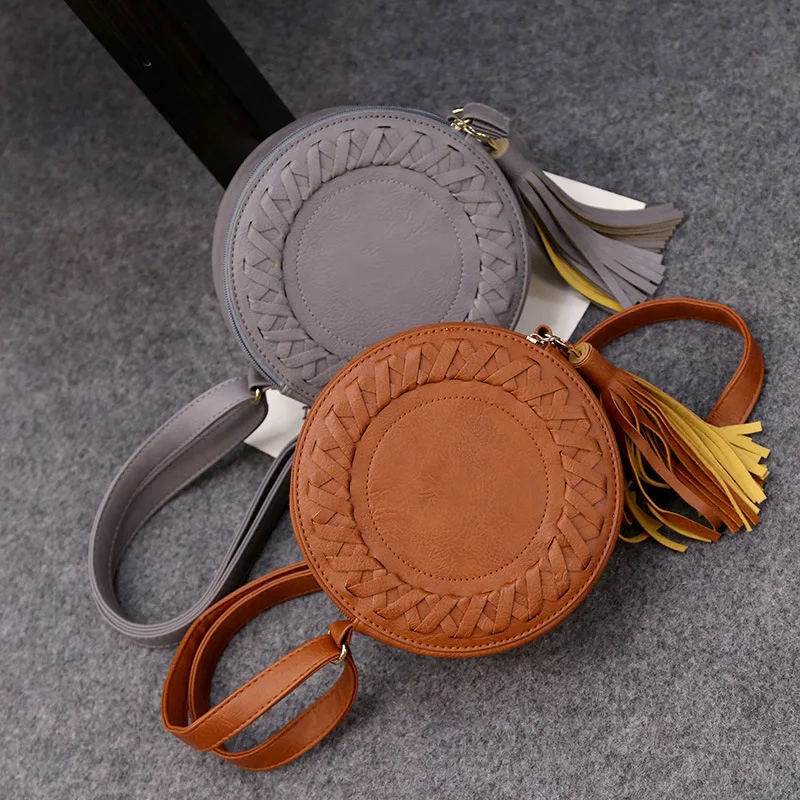 

Fashion Women PU Leather Handbag Tassel Shoulder Bag Women Top Handle Totes Metal Ring Crossbody Bags Vintage Messenger Bags