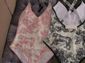 

Summer New Fashion Female One-Piece Print Animal Swimsuit Adult Women Ladies' Swimwear Swimming Suit