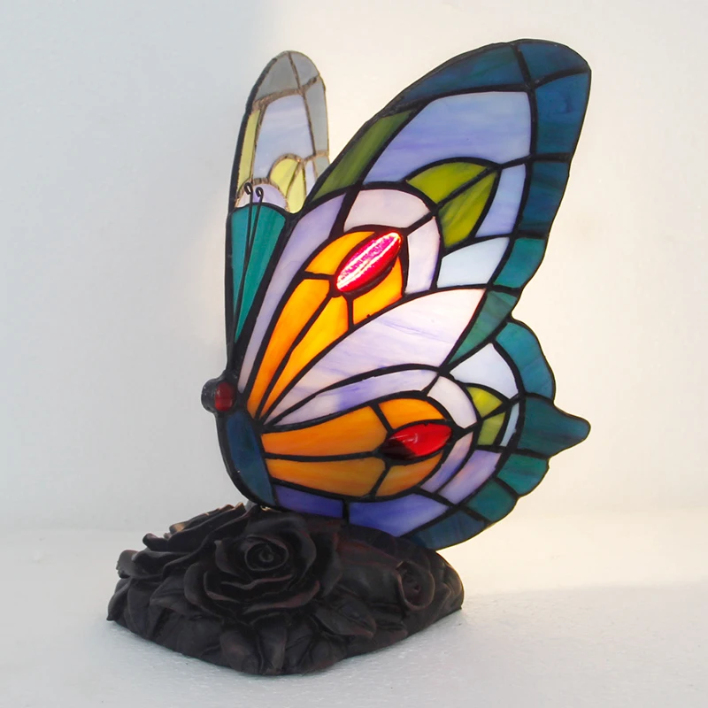 

table light lamp with wire plug tiffany stained glass shade butterfly design retro vintage style nightstand bedroom reading desk