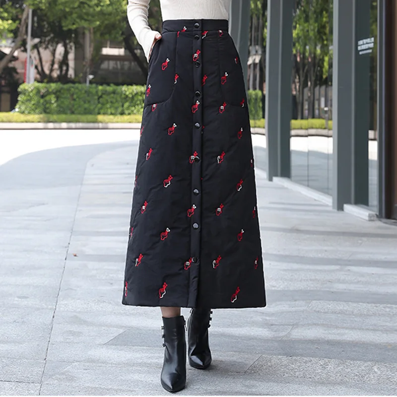 Эластичная талия теплая пуховая хлопковая вышивка макси юбки для женщин зима размера плюс юбка карандаш Повседневная Женская Saias Femme 3XL 4XL - Цвет: Черный