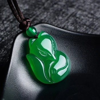 

Natural Green White Chinese Chalcedony Jade Fox Pendant Necklace Fashion Charm Jewelry Carved Amulet Gifts for Women Men