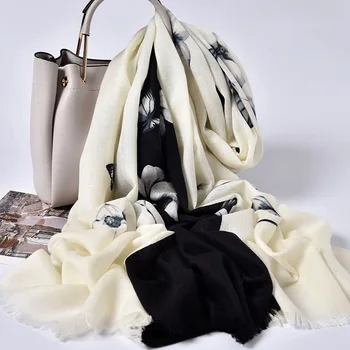 

Women 100% Real Wool Scarf Winter Brand 2019 Shawls and Wraps for Ladies Painted Butterfly Echarpe Pure Wool Scarves Foulard