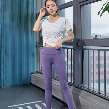 

The Korean version of fitness clothing gym women's three-piece yoga clothing slimming slim suit new