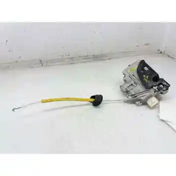 

4F2837016 DOOR LOCK FRONT RIGHT AUDI A3 (8 P)