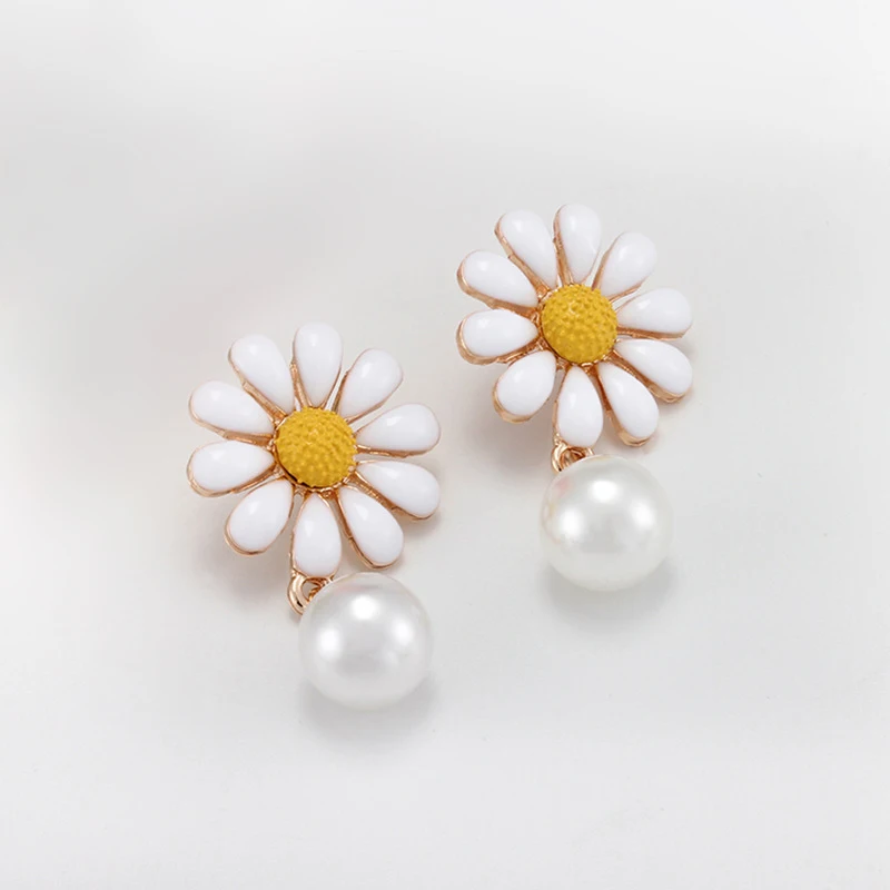 

Cute Flower Small Daisy Drop Earring Imitation Pearl Short Plant Dangle Earrings Women Jewelry Dropshipping ерьги эмаль