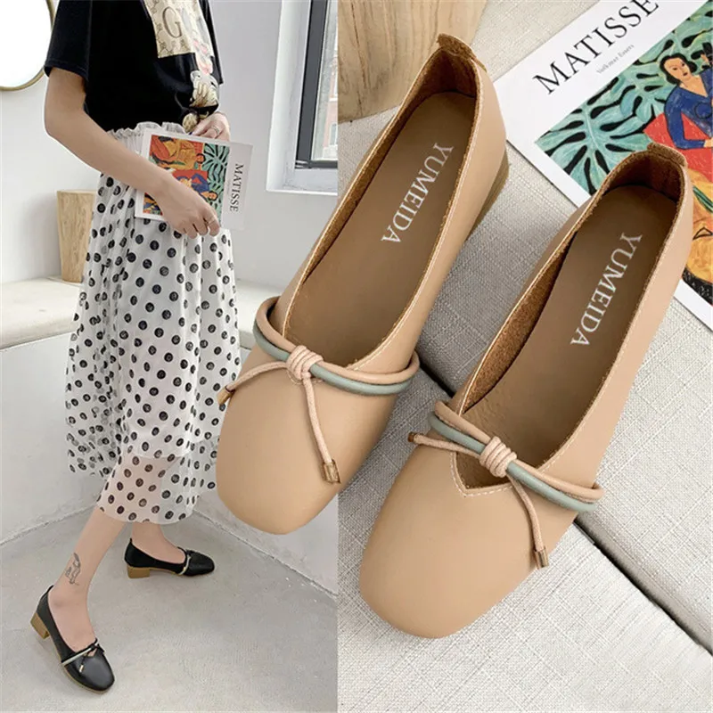 

2019 spring and autumn new retro square head bow grandma shoes thick with medium peas shoes work shoes single shoes