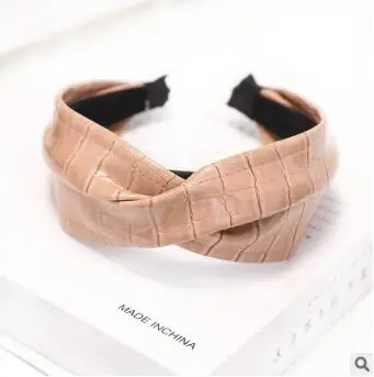 1 30 шт./лот DIY простой мульти Аллигатор узор ПУ повязки на голову крест кожа широкие повязки для волос Инструменты для укладки волос аксессуар HA1555 - Цвет: 1
