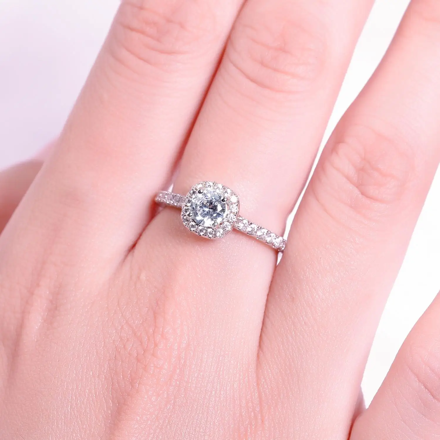 

GEM'S BALLET 925 Sterling Silver Odessa Wedding Ring 0.5Ct 5mm EF Color Moissanite Engagement Rings For Women Fine Jewelry