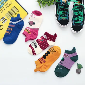 

2020 Leisure Small Ears Cartoon Funny Graffiti Short Sock Shallow Mouth Breathable Comfortable Cotton Women Short Sock Hosiery