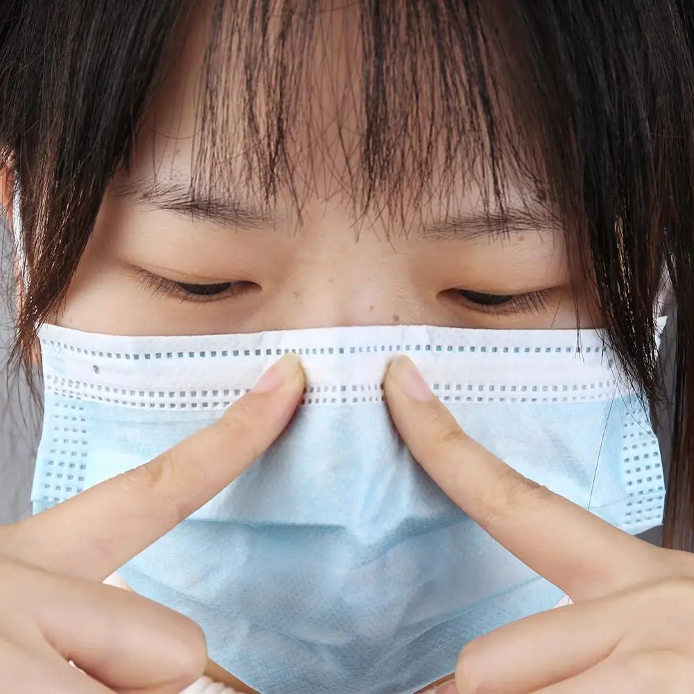 

30pcs Disposable Respirator Face Mask Breathable Safety Mask Cover Face Mask for Personal Protection