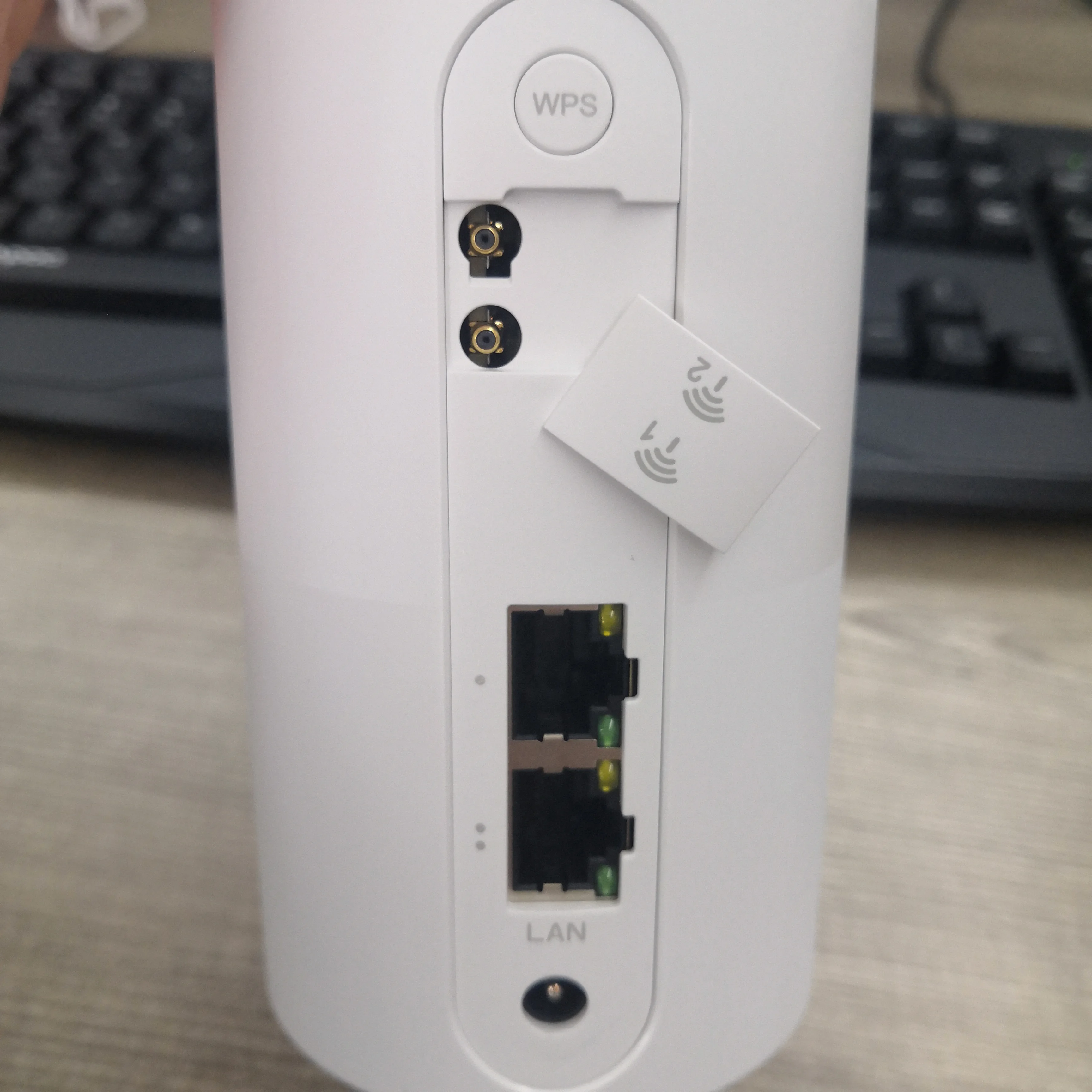 Nowy ZTE MC801A CPE routera 5G Wifi 6 SDX55 NSA + SA N78/79/41/1/28 802.11AX Modem WiFi Router 4g/5g Router wi-fi karty sim 5 Nowy ZTE MC801A CPE routera 5G Wifi 6 SDX55 NSA + SA N78/79/41/1/28 802.11AX Modem WiFi Router 4g/5g Router wi-fi karty sim 5