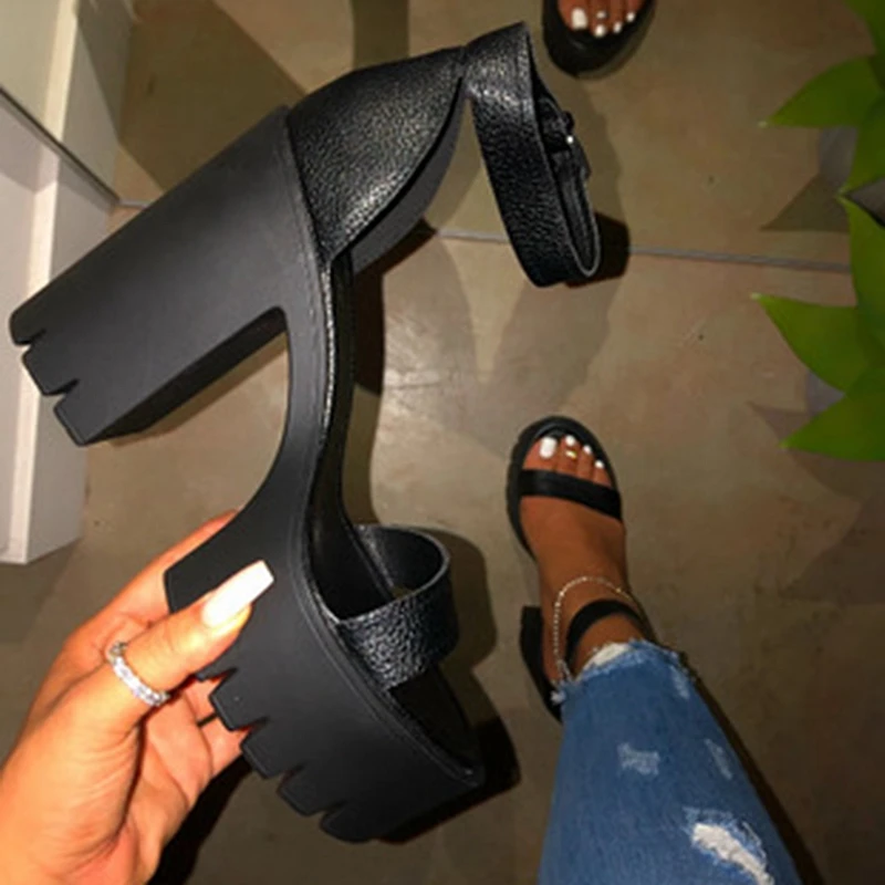 12734324967_245265863.400x400