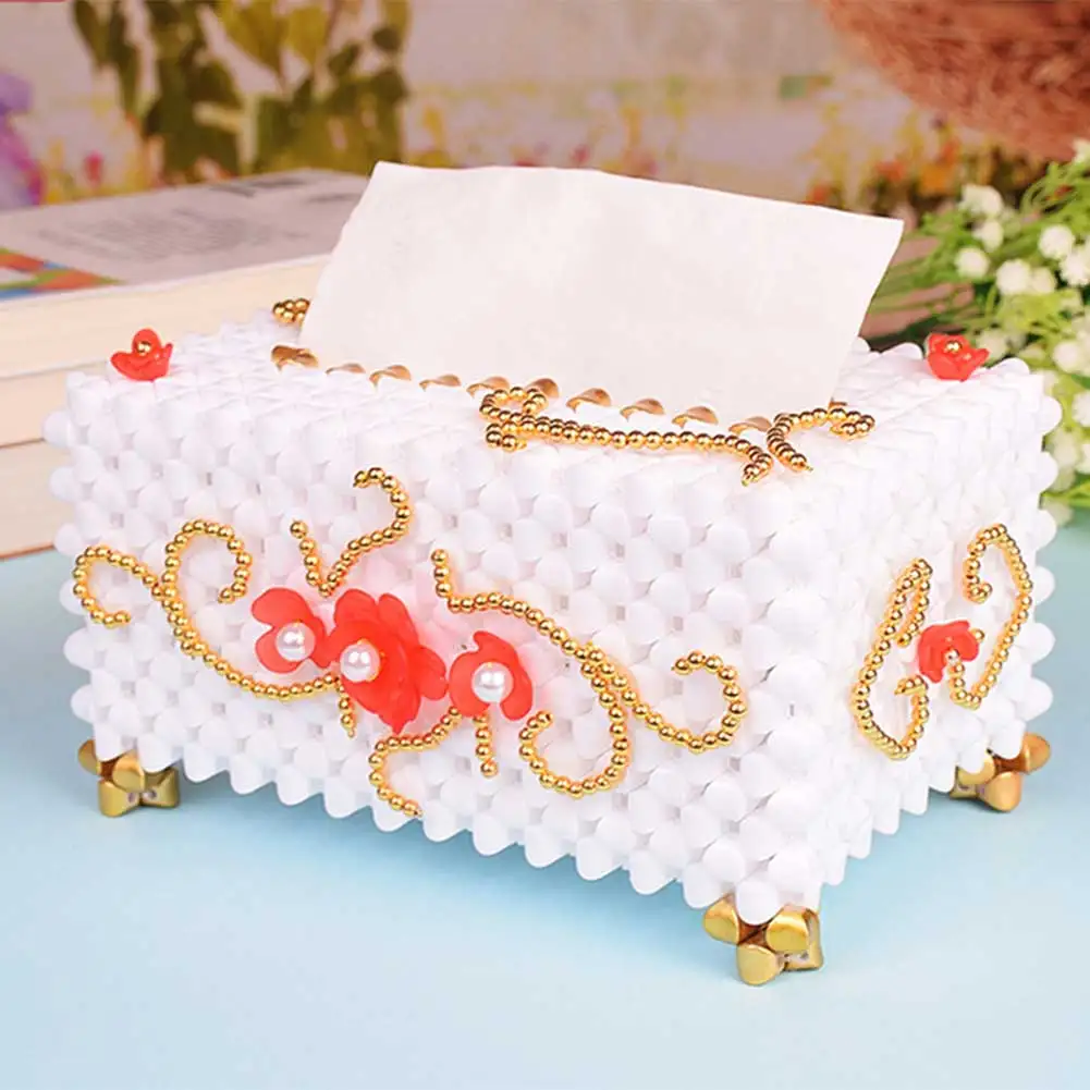 Ручной работы DIY коробка для салфеток Держатель бусины тканые прямоугольные комнаты офиса автомобиля коробка для салфеток крышка HKS99 - Цвет: Red