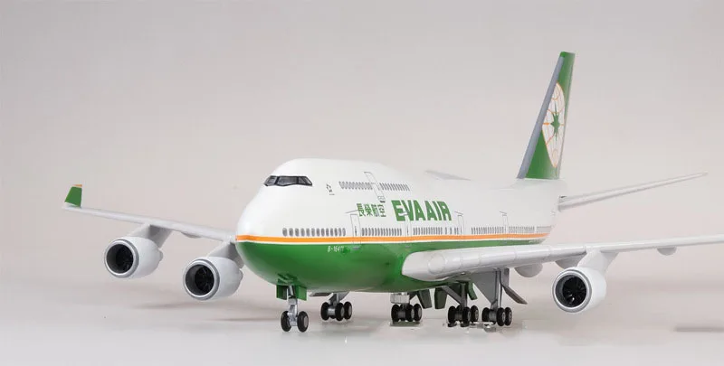 1/157 масштаб 47 см самолет Boeing B747 самолет тайваньский эва авиакомпания модель светильник и колесо литье под давлением пластиковая Смола самолет - Цвет: Normal