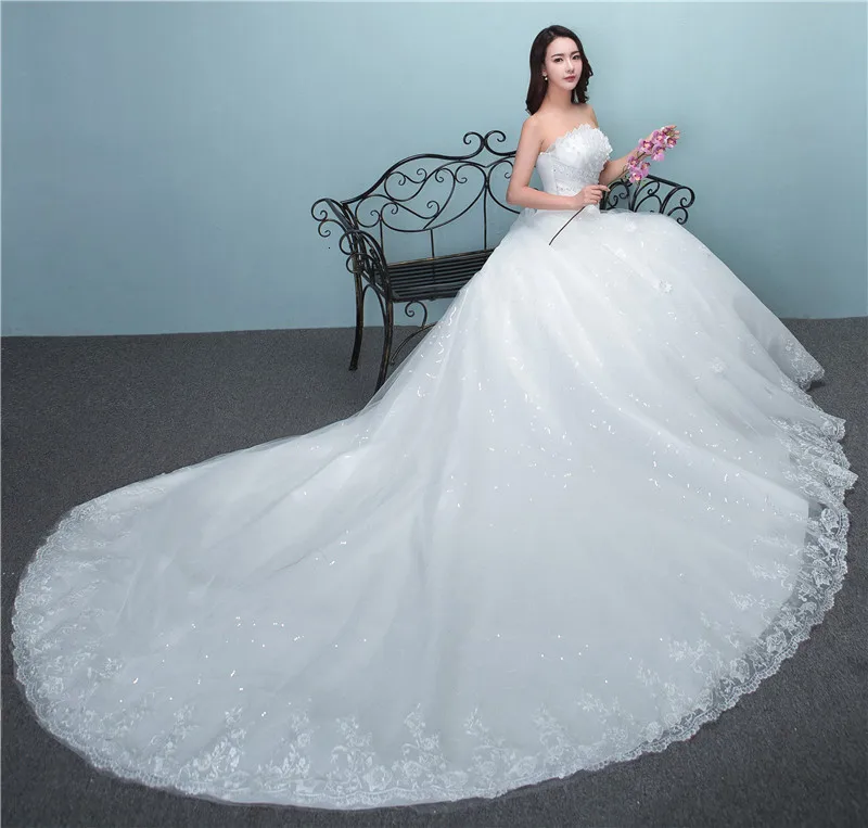 Vivian's Bridal без бретелек Кристалл цветок украшение женское свадебное платье Белый Королевский поезд обратно кружева Многоуровневое свадебное платье