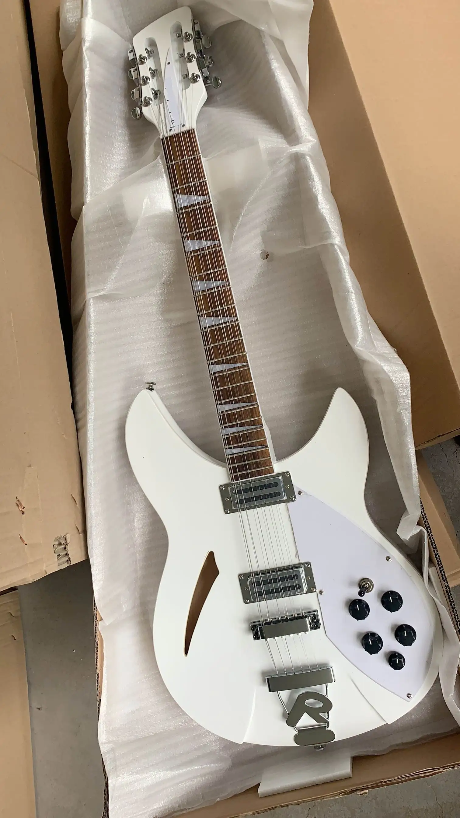 Новое поступление Rickenbackr 330 325 Модель 12 струнная электрогитара высшего качества в белом 190730