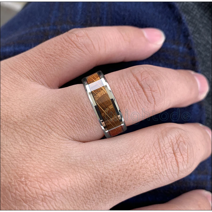 6mm 8mm Tungsten Carbide Rings Whiskey Barrel Oak Wood inlay for Men Women Engagement Wedding Bands Beveled Edges Polished
