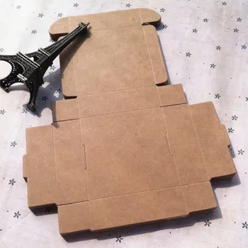 

7*7*2.2cm 50pcs Paper Favor Gift Box Kraft Paper Candy Boxes Paper Gift Box Bag Wedding Party Supply Accessories Favor