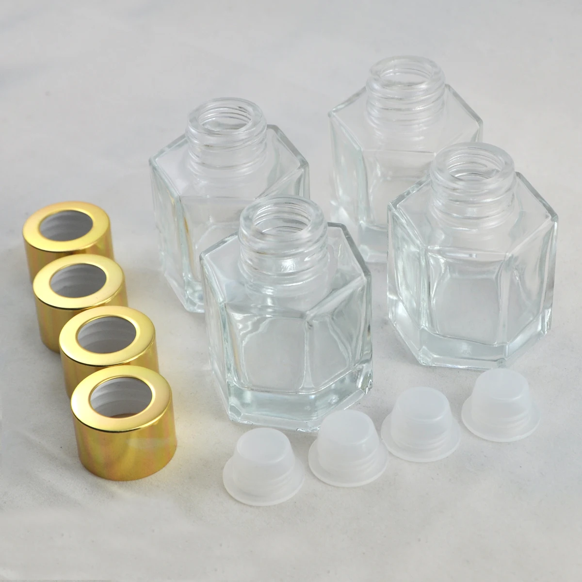 Ougual Set of 4 Glass Diffuser Bottles, Essential Oils Jars,Cylindrical Round-shape, Cube, Hexagon, 50ml