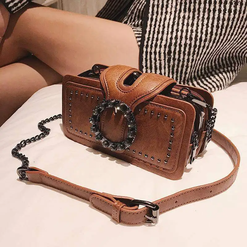 

Heavy Metal Fashion - 2020 Retro Women Shoulder Bags Diamond Flap Cross-body Bag Machine Punk Style All-match Messenger Bags