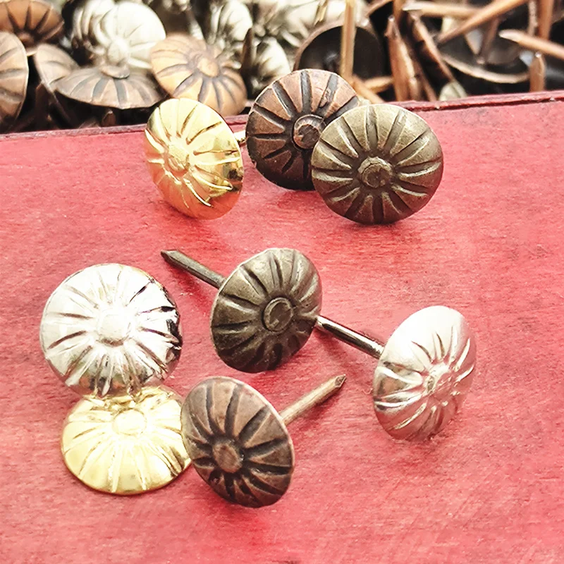 100pcs Iron Brass Decorative Nails Tacks Antique Flower Head Pushpin Ancient Style Furniture 16mmx11mm Pushpin Decorativ