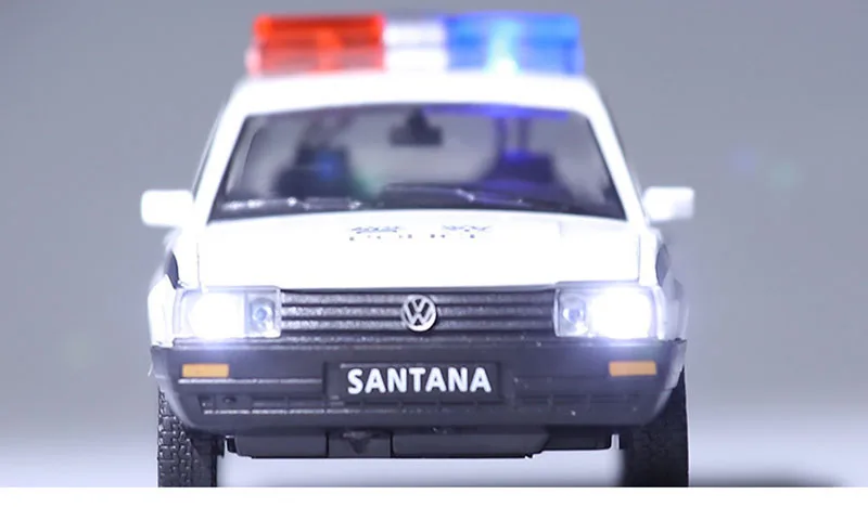1/32 сплав Santana игрушечные машинки откатный светильник звуковая модель автомобиля