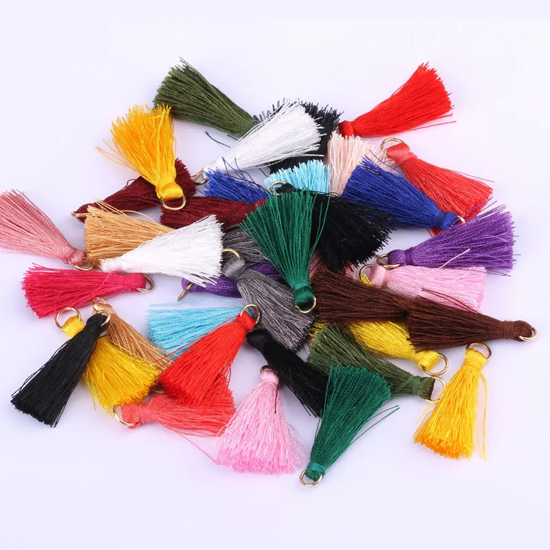 

100PCS 3cm polyester hanging ring tassel DIY Pendant Jewelry Curtain Garments Decorative Accessories Key Chain Handbag Pendants