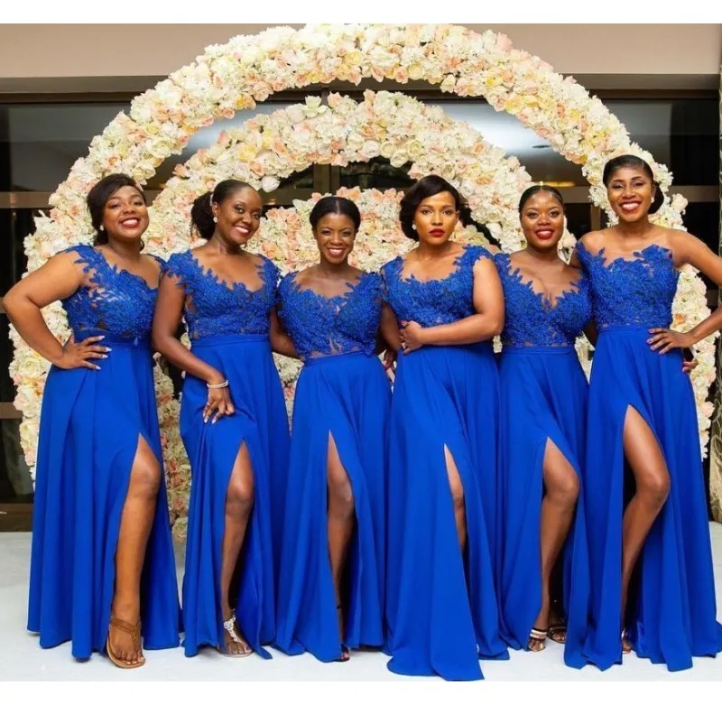 

Cheap Side Slit Royal Blue Bridemaid Dresses Long 2019 Lace Chiffon Sheer Neck Applique Maid of Honor Gowns