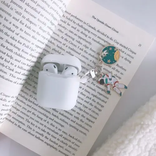 Чехол для Airpods мультяшный кулон силиконовый материал для Apple Airpods чехол для зарядки коробка с подвеской астронавта - Цвет: as picture