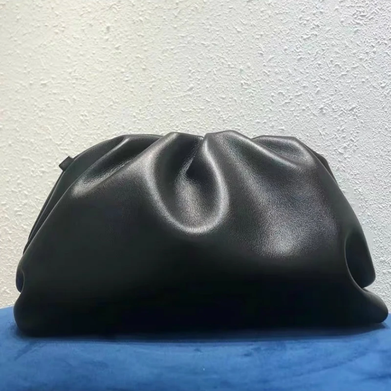 

Luxury Brand Women Fashion Dumplings Clutch Bags Famous Designer Retro 2020 New Fashion Cloud Female Shoulder Crossbody Bags