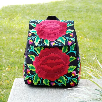 

Fashion national embroidery women shopping backpacks!Nice floral embroidered lady Zipper&Hasp backrack All-match canvas backruck