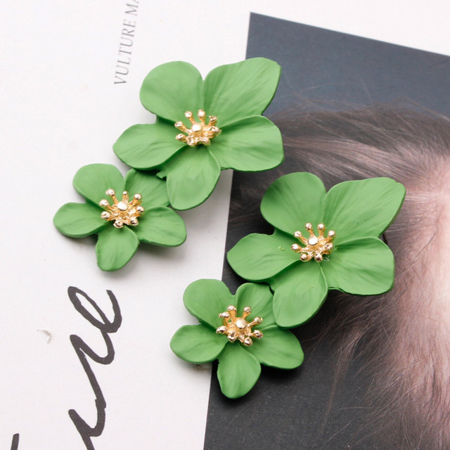 Small Flower Earrings for Women Girls Kids Sweet Jewelry Gifts Boucle D'oreilles Aretes De Mujer Simple Accessories 2022