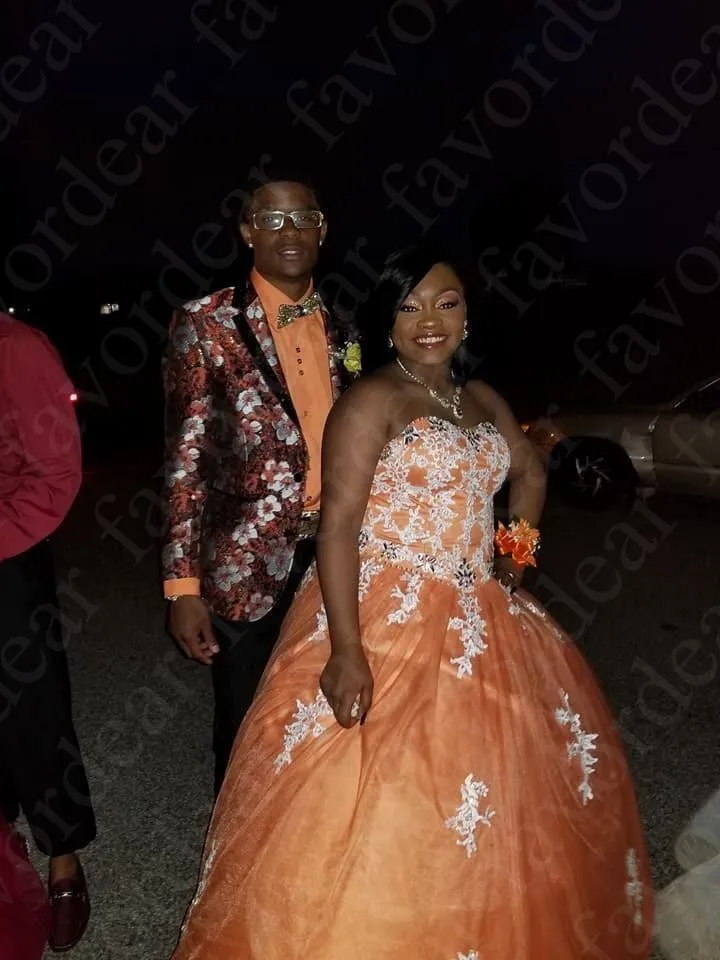 Favordear бальное платье 15 лет Vestidos De 15 Anos кружевное бальное платье с бисером Мятное бирюзовое Лавандовое Коралловое вечерние платье 15 лет