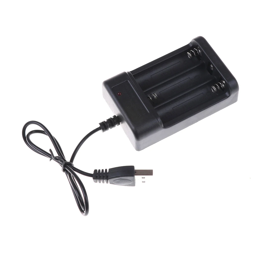 AA 3Ports Battery Charger Charger With USB black Portable Battery Charger PlugVoltage