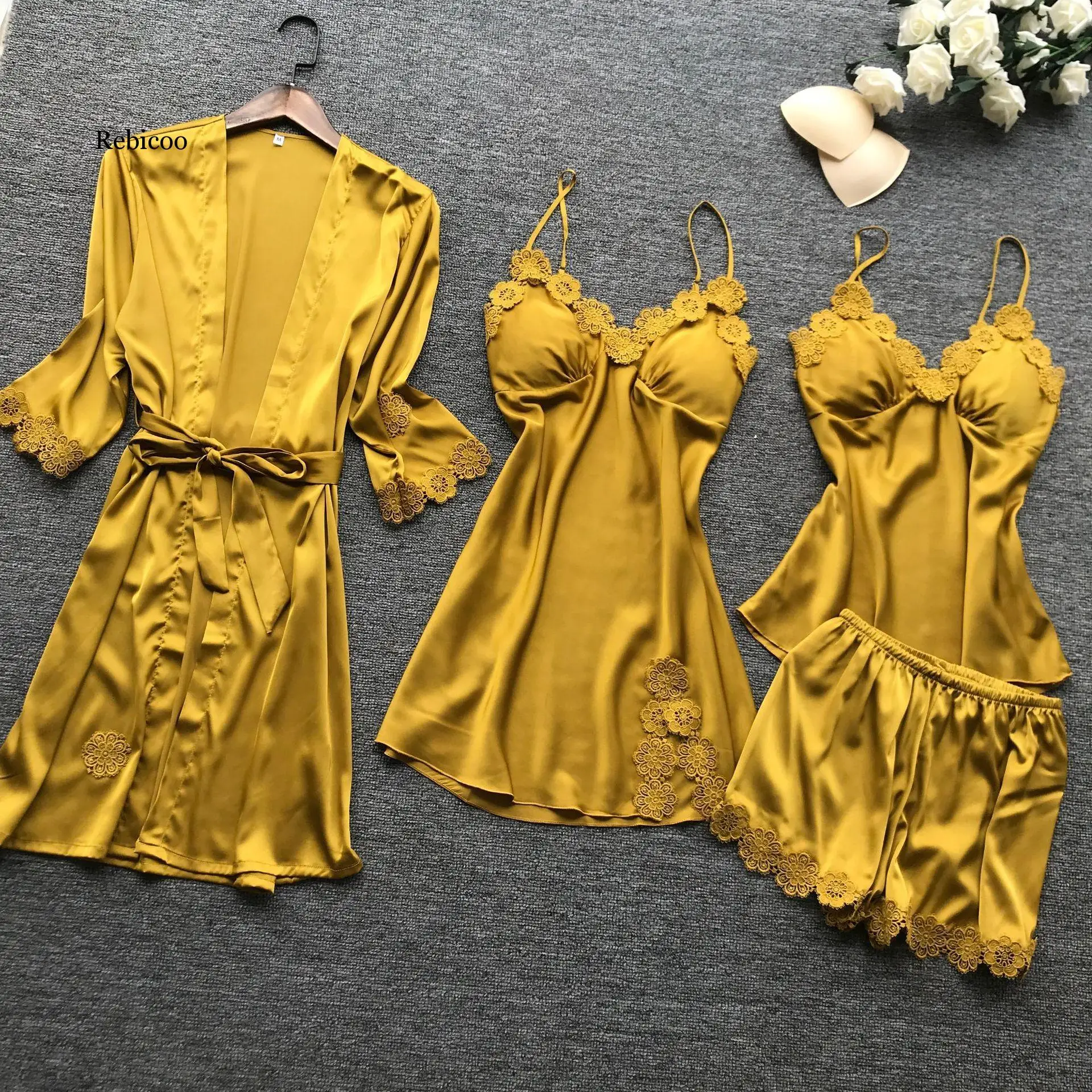 

Summer New 4 Pcs Set Women Pyjama Stain High Quality Lace Sexy Sleepwear With Chest Pad Pajamas