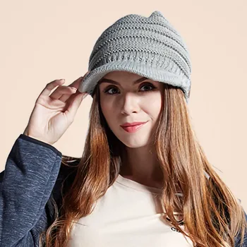 

New Bluetooth Duck Tongue Knit Cap Wireless Music Call Winter Warm Fashion Bluetooth Hat