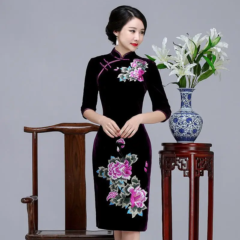 Женское вечернее платье, винтажная вышивка, цветок, велюр, Qipao, сексуальный бархат, высокий разрез, короткий рукав, Cheongsam Vestidos - Цвет: Style 1 Purple