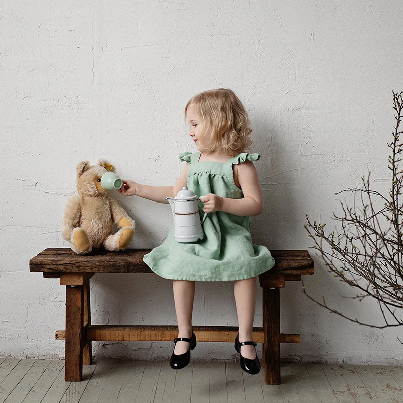 Children Girls' Linen Dress Summer New Literary Petal Sleeves Loose Baby Girl Strap Princess Dresses TZ04