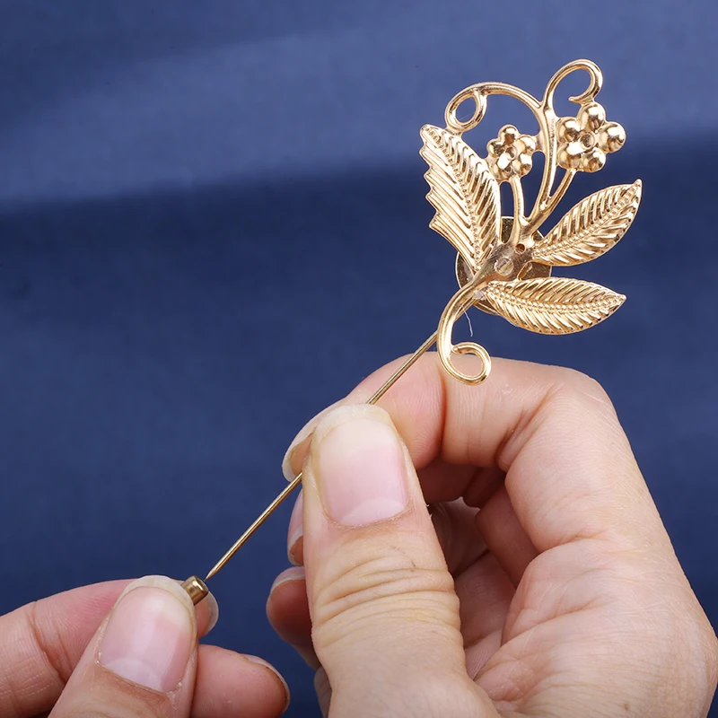 Exquisite Men's Brooch Synthetic Metal Material Groom Lapel Pin Multi-style Party Business Supplies Manufacturer Promotion XH055 |